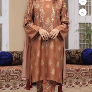 Pakistani Indian suit